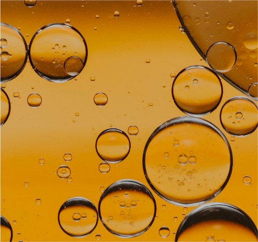 Lactic Acid vs. Glycolic Acid: Choosing the Best Exfoliant