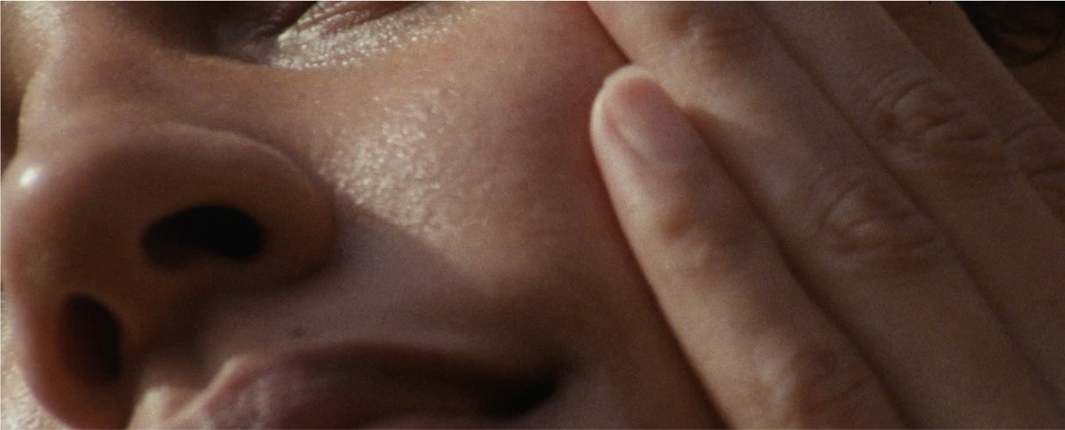 How to Use BHA Liquid Exfoliant