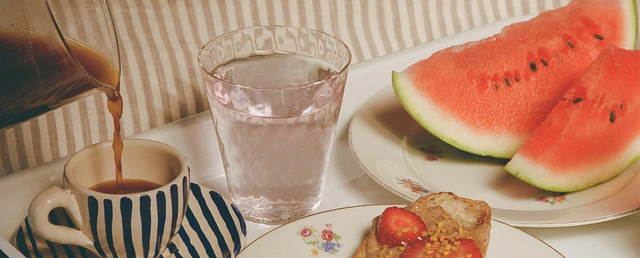 Electrolytes vs Water: Which Is Better for Hydration?
